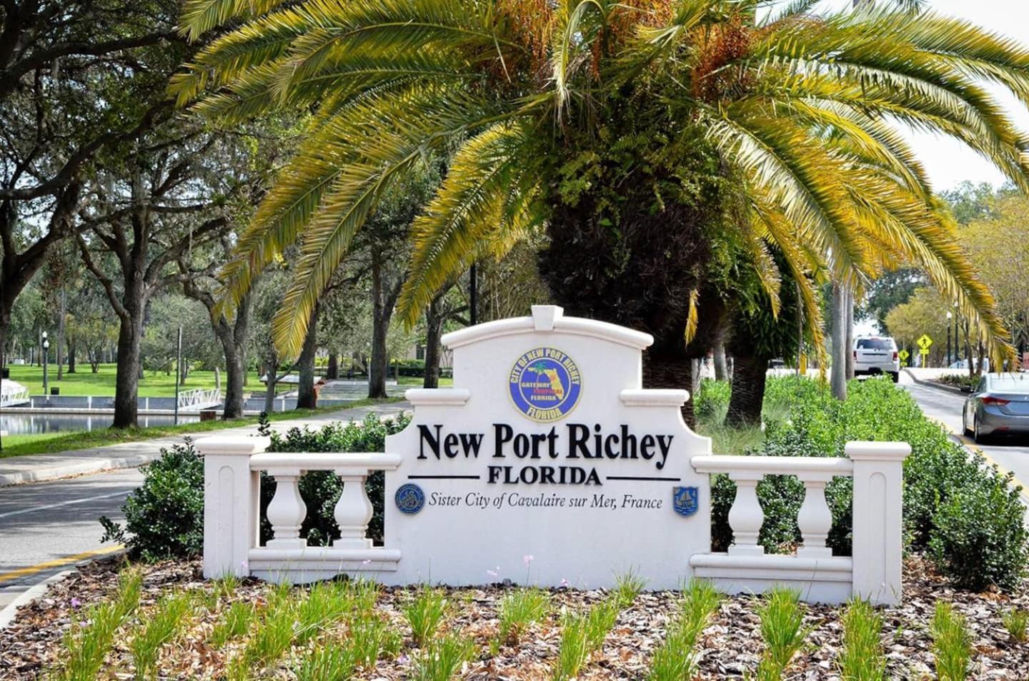 Walk Everywhere! 1-Bedroom Gem In Downtown Hub New Port Richey Luaran gambar