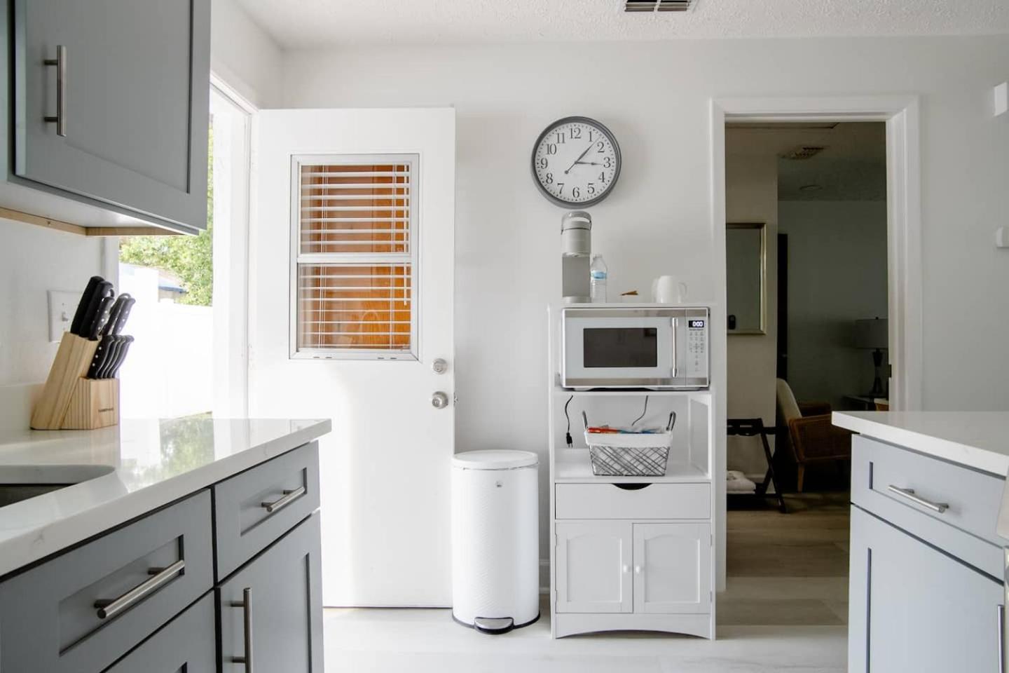 Walk Everywhere! 1-Bedroom Gem In Downtown Hub New Port Richey Luaran gambar