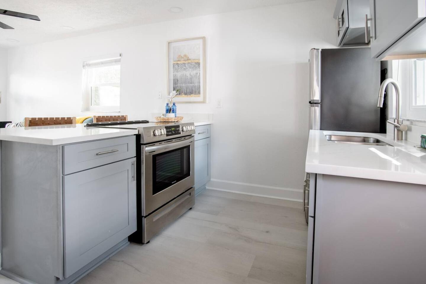 Walk Everywhere! 1-Bedroom Gem In Downtown Hub New Port Richey Luaran gambar