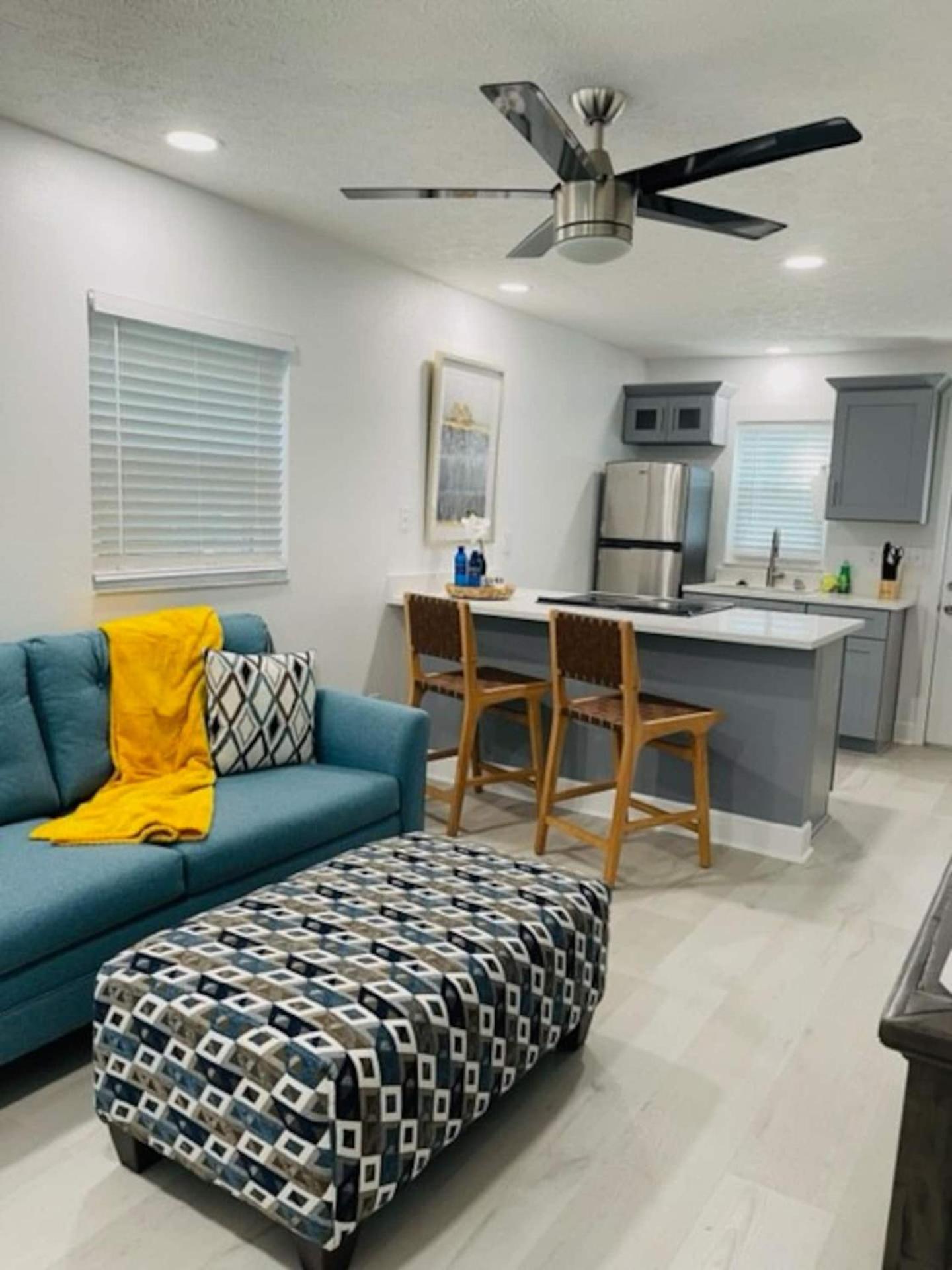 Walk Everywhere! 1-Bedroom Gem In Downtown Hub New Port Richey Luaran gambar