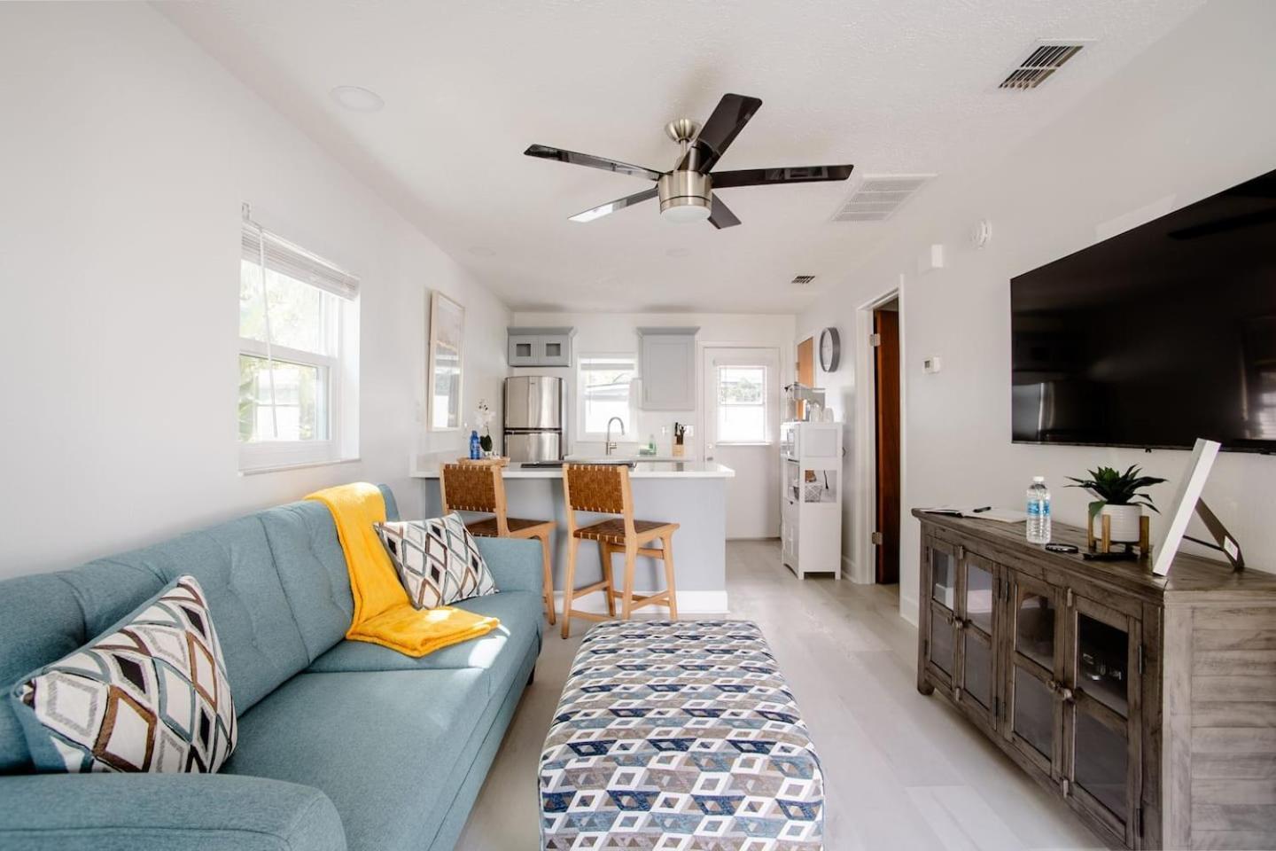 Walk Everywhere! 1-Bedroom Gem In Downtown Hub New Port Richey Luaran gambar